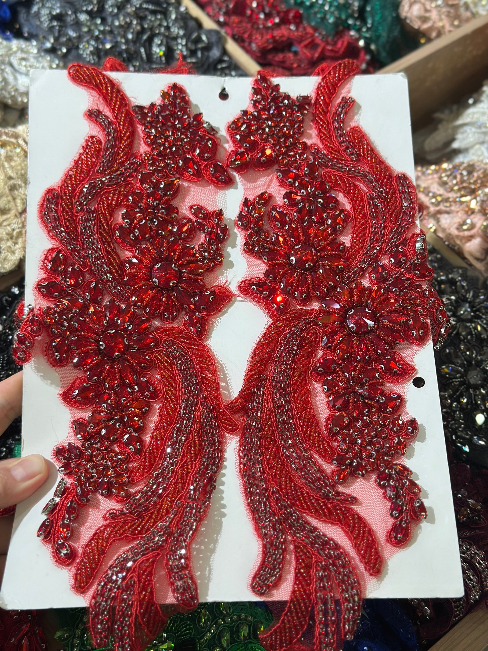 İKİLİ TAŞ İŞLEMELİ SET